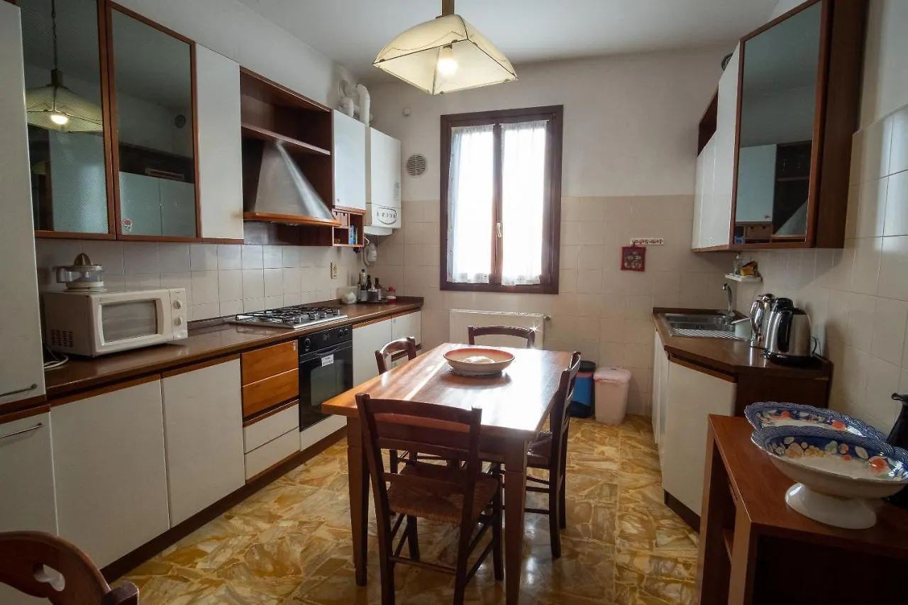 Apartamento Casa Eden Venecia 0*,